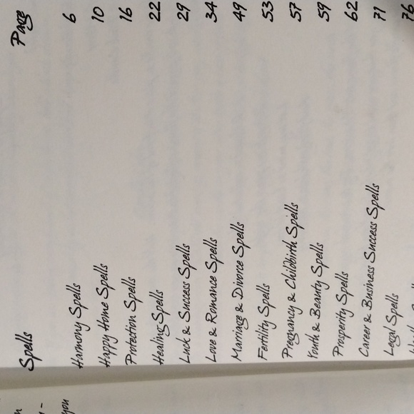 Book of Shadows Spell Book - Picture 3 of 14